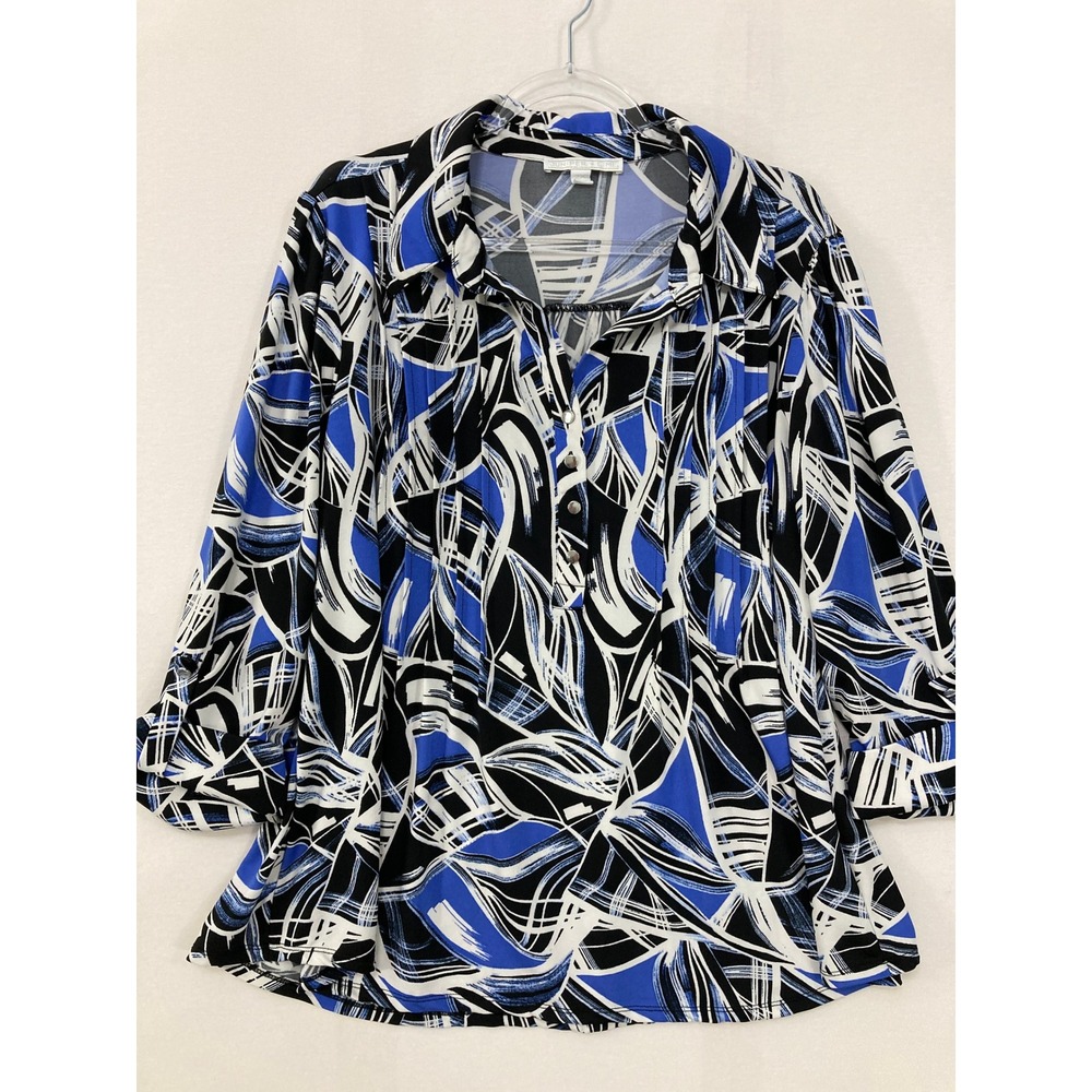 Juniper + Lime Blouse 2X Blue Abstract Geometric 3/4 Sleeve Button Stretch Knit